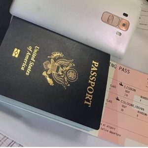 Real and fake US passports